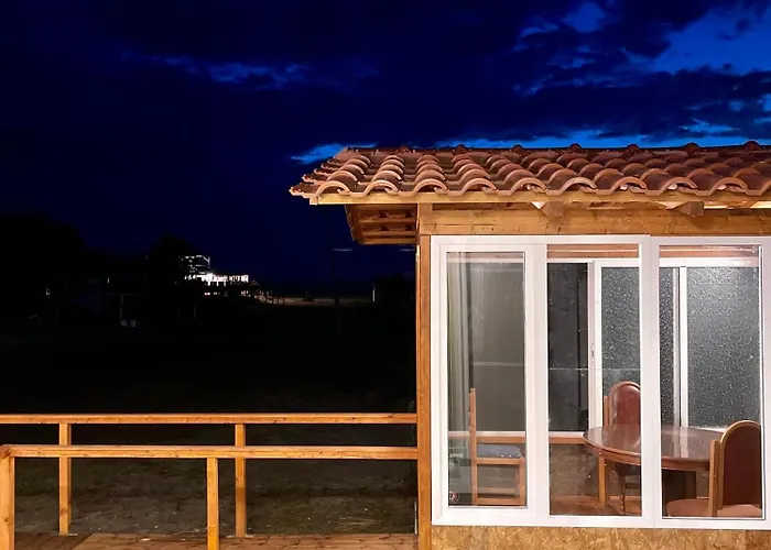 House Retreat Modern, Cozy & Steps To The Sea * Fier